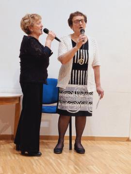 PEVKI ANICA SIRC in IVANKA VREČEK